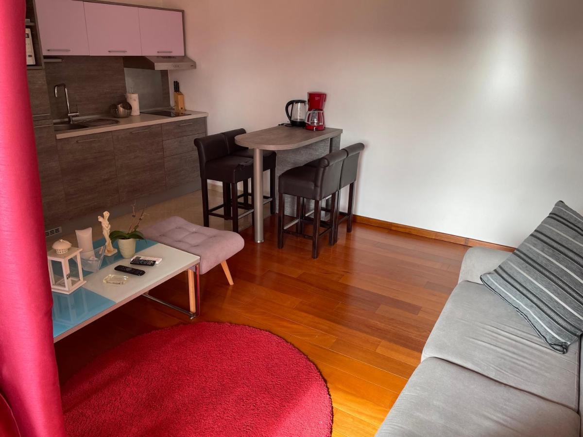 Apartments Dumina ムルテル エクステリア 写真
