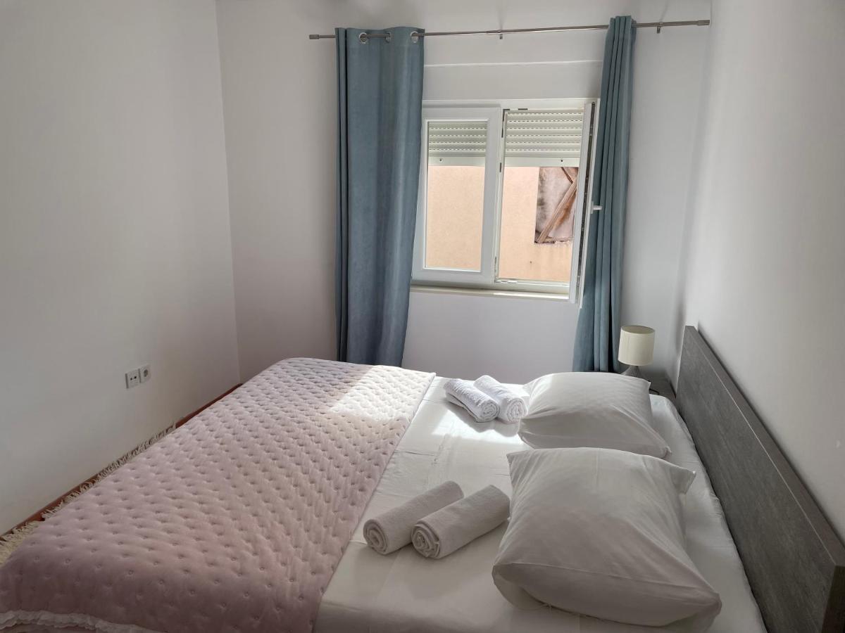 Apartments Dumina ムルテル エクステリア 写真