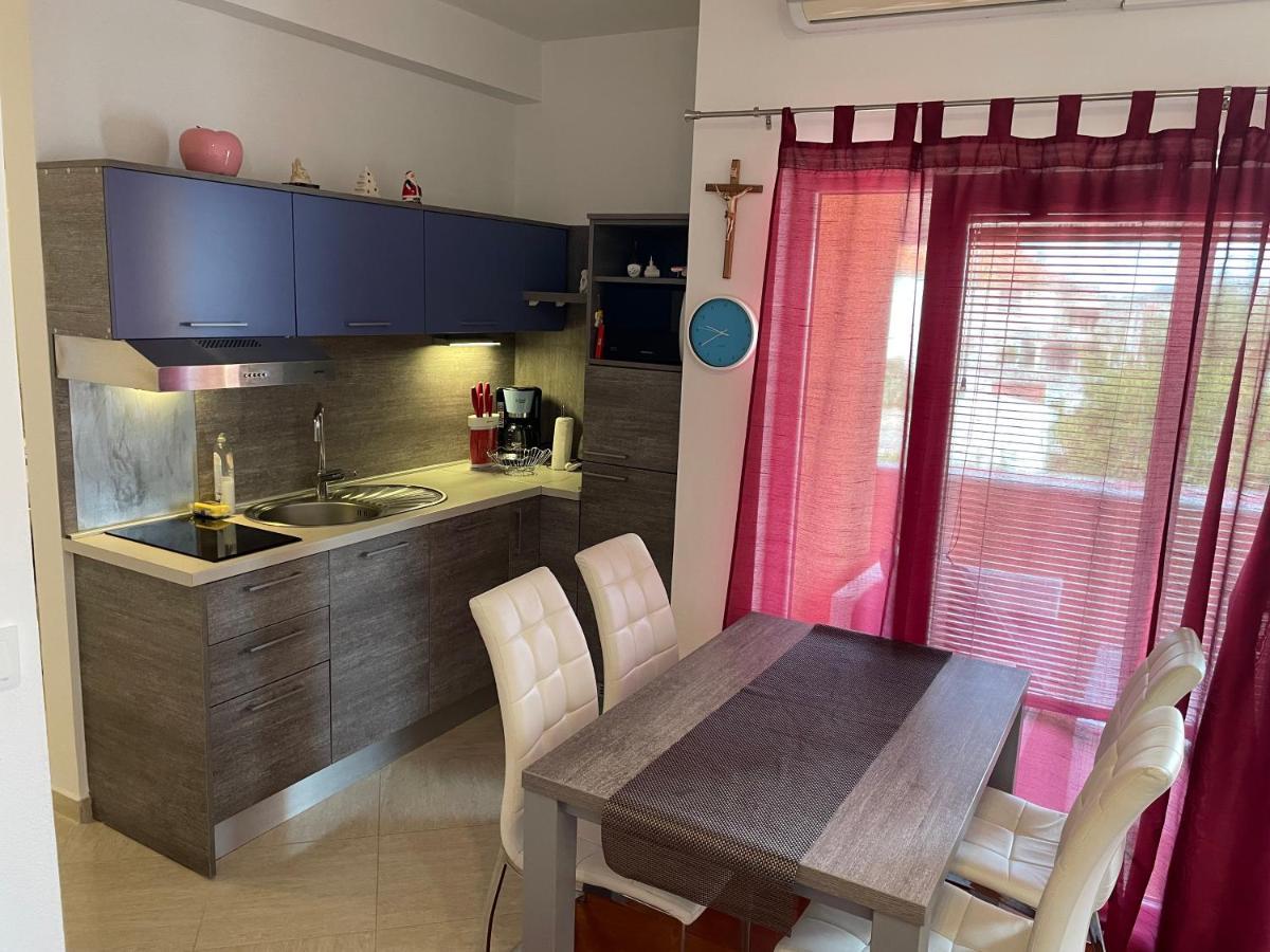 Apartments Dumina ムルテル エクステリア 写真